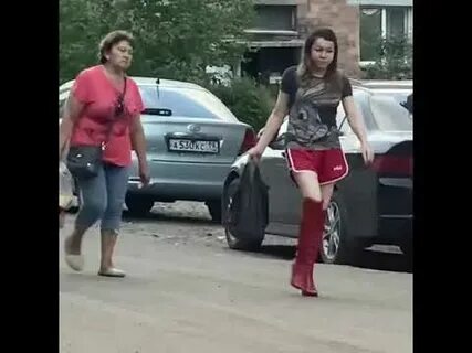 Иришка готовит чик чик