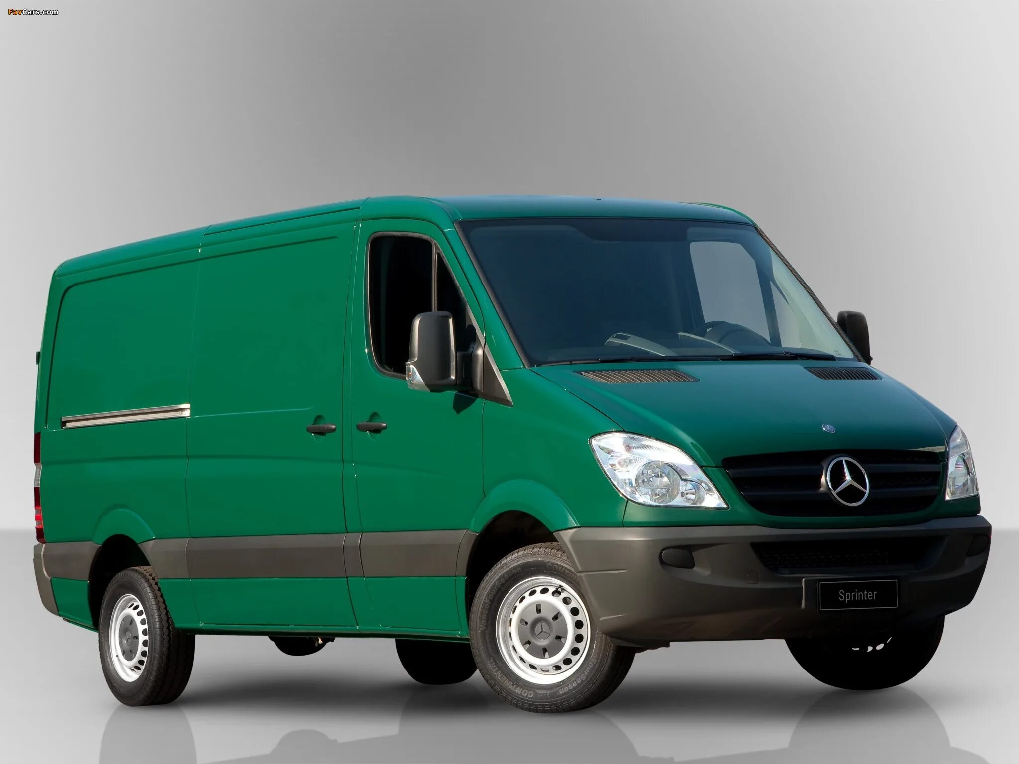 Спринтер 2011. Mercedes-Benz Sprinter. Mercedes-Benz Sprinter 2011. Мерседес Бенц Спринтер 2012. Мерседес Спринтер зеленый.