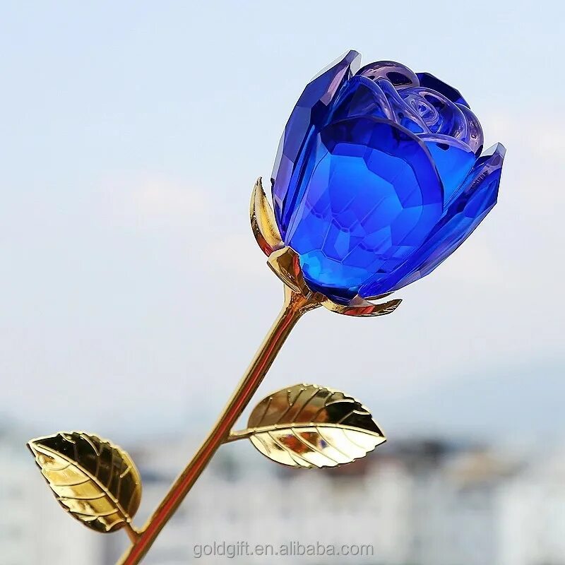 Стеклянный синий цветок. Кристальный цветок.
