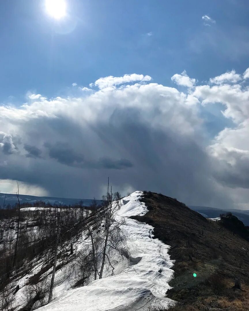 Братск горы. Братск гора пихтовая плюшки. Горы в братске. Горы в братске. Горы в братске.