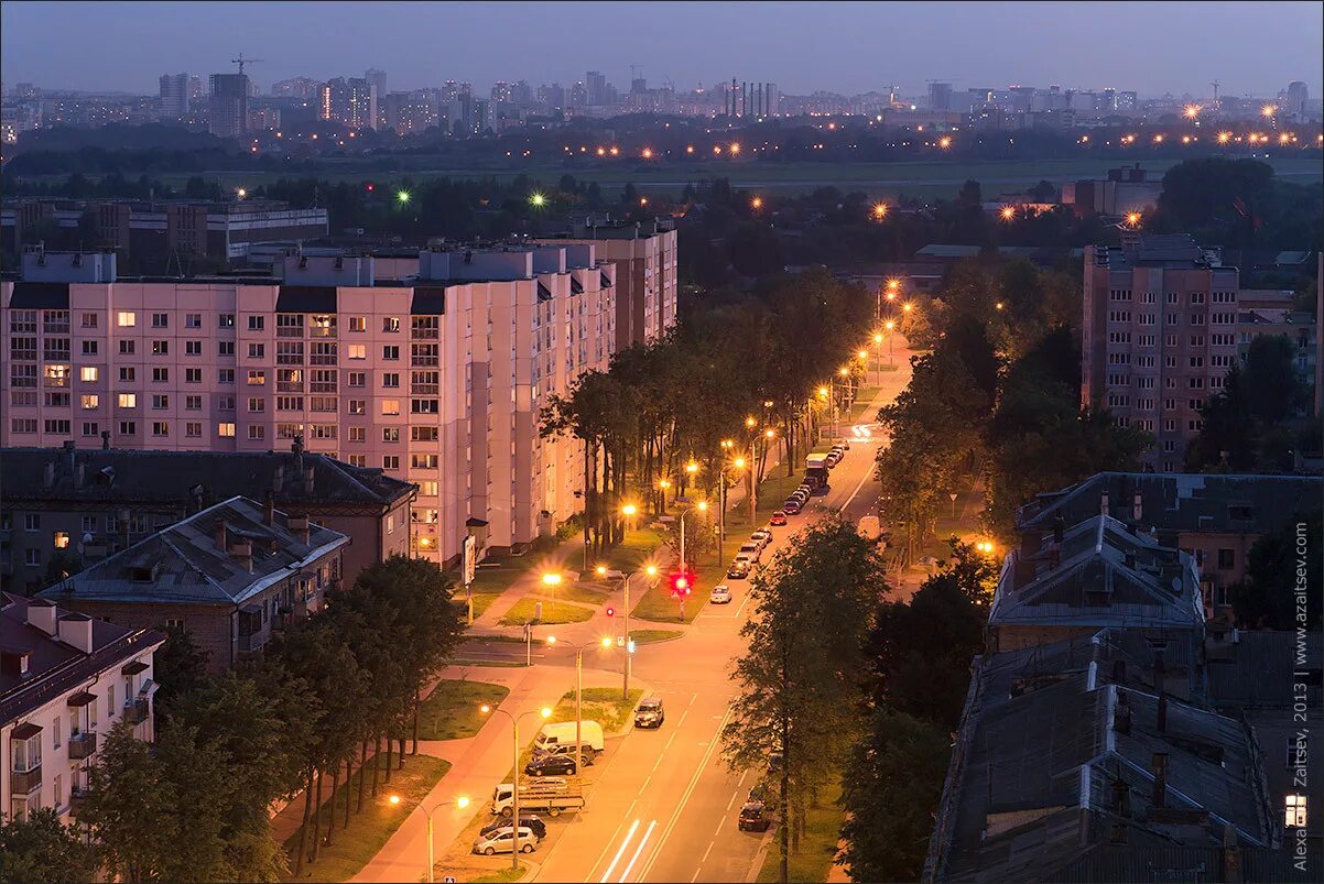 Ленинский район города минска. Улица Маяковского Челябинск. Ленинский район Минск. Улица Маяковского (Минск). Улица Маяковского Екатеринбург.