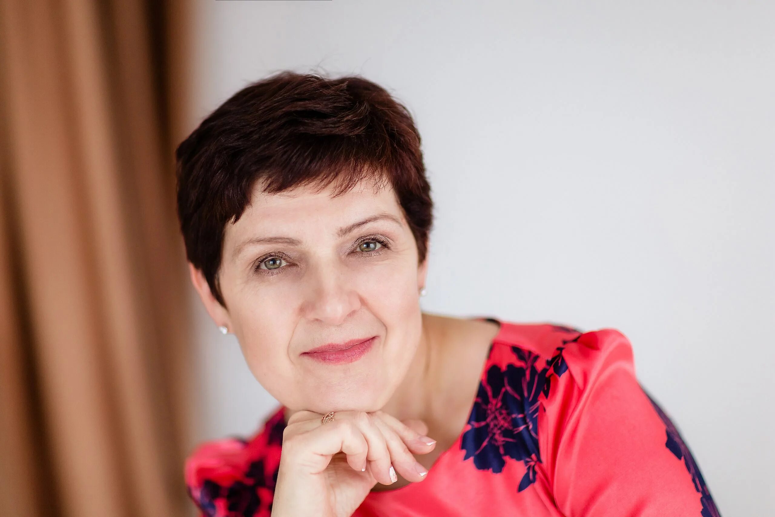 ясмина росси 2021. женщина 40 - 59 лет. ясмина росси 2022. здоровая женщина. модель ясмина росси.