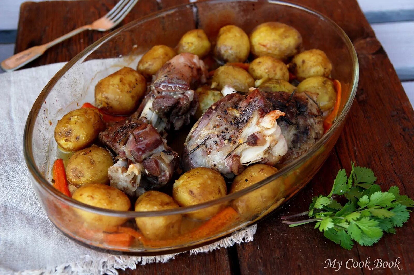 Чанахи с говядиной. Каурдак баранина. Говядина с картофелем, грибами и овощами. Баранина с картошкой и грибами. Жаркое по-домашнему.