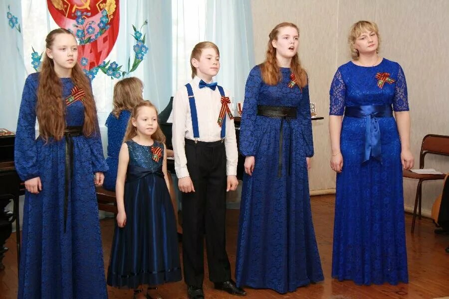 посёлок калья свердловской области. школы искусств в россии. поселок калья школа 14. дши свердловская область. школа искусств нижняя тура.