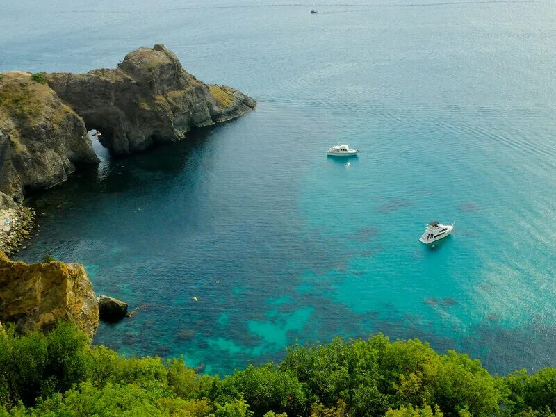 Море в крыму август. Море в крыму август