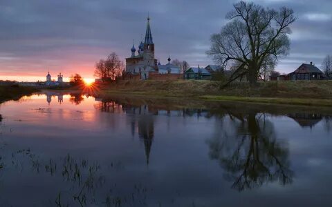 Песня над рекою село в синей