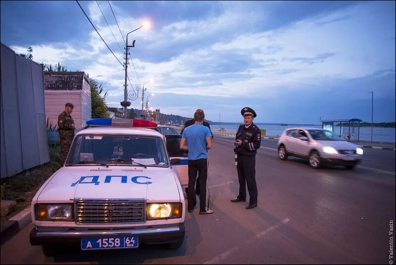 Сайт саратовского гибдд. ГИБДД Саратов полиция. ДПС Саратов. Авто ДПС Саратов. Машина ДПС Саратов.