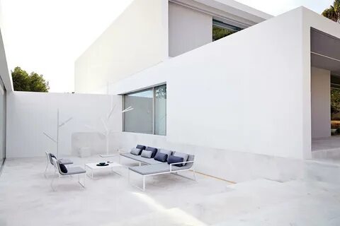 Modern her