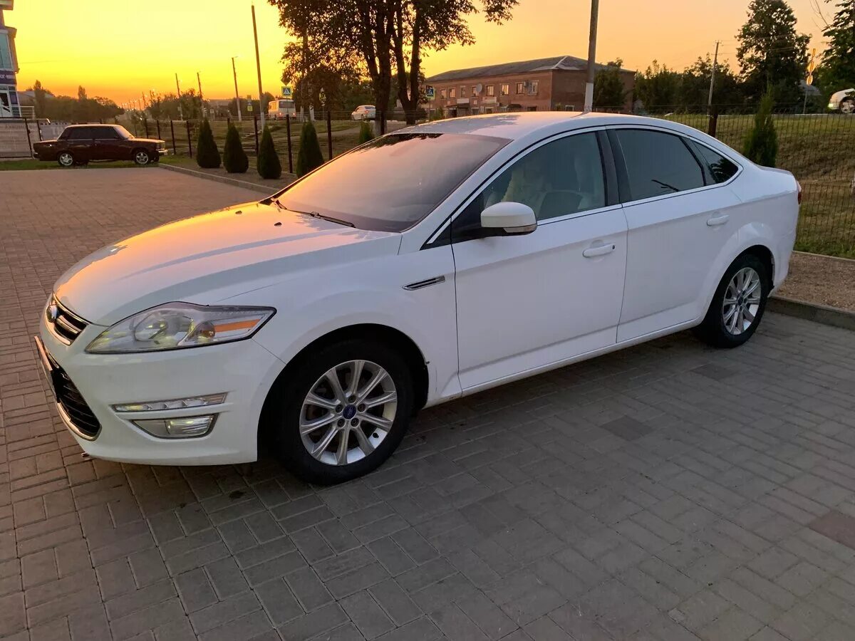 Ford mondeo 4 2009. форд мондео 4 рестайлинг белый седан. белый мондео 4 дорестайлинг. форд мондео 4 рестайлинг белый. форд мондео 4 2014 года.