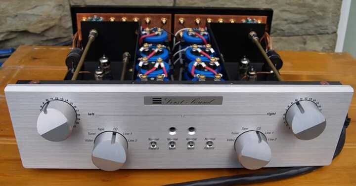 Cd 77. Renaissance MK III Preamplifier. Döhmann Helix one MKIII. Amr cd77. Clair brothers Sound 1c1.