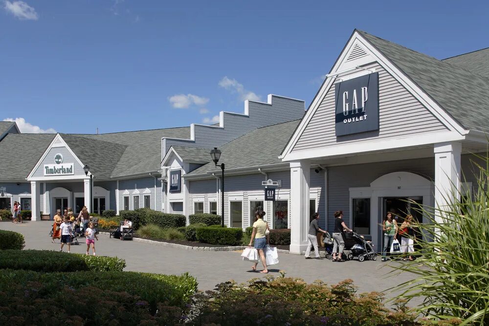 барвиха аутлет виладж. тангер аутлет. сша макаллен аутлеты. аутлет сша. сайты американских аутлетов.