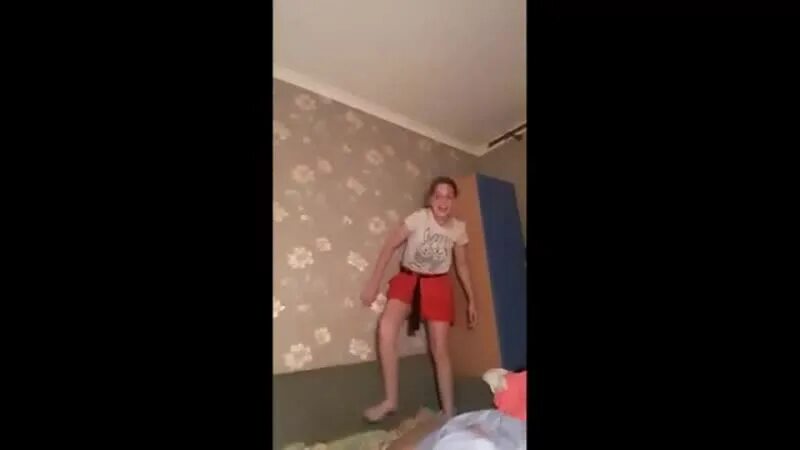 Перископ молодая видео. Подростки в перископе. пятиклассница перископ.