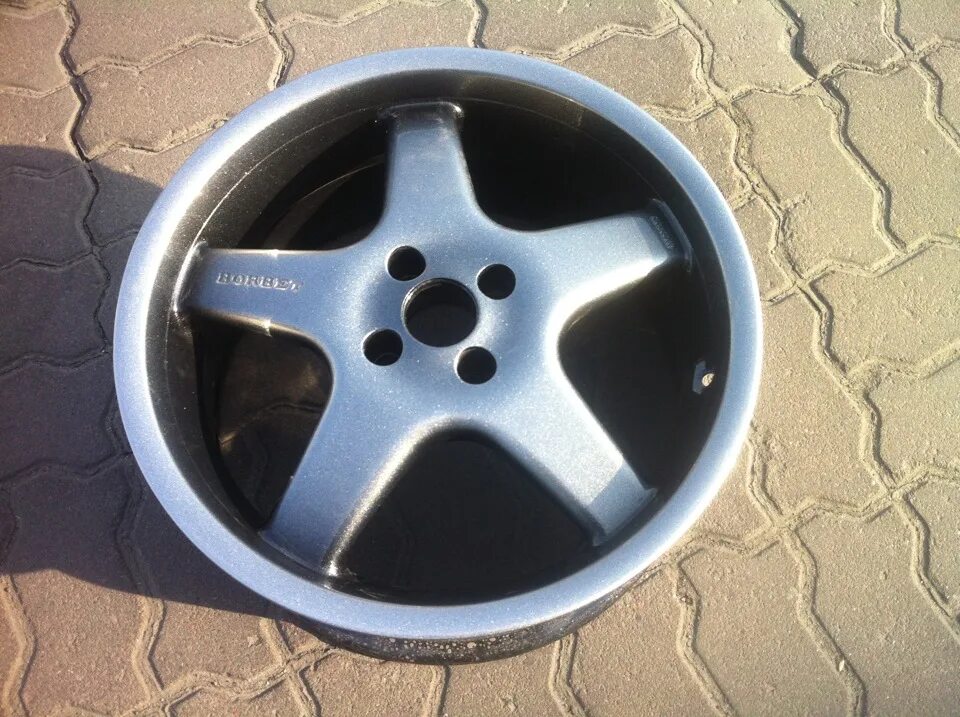 Диски borbet r17 volvo. Borbet a r15 на ваз. Диски borbet с полкой. Borbet t r15. Диски борбет r17.
