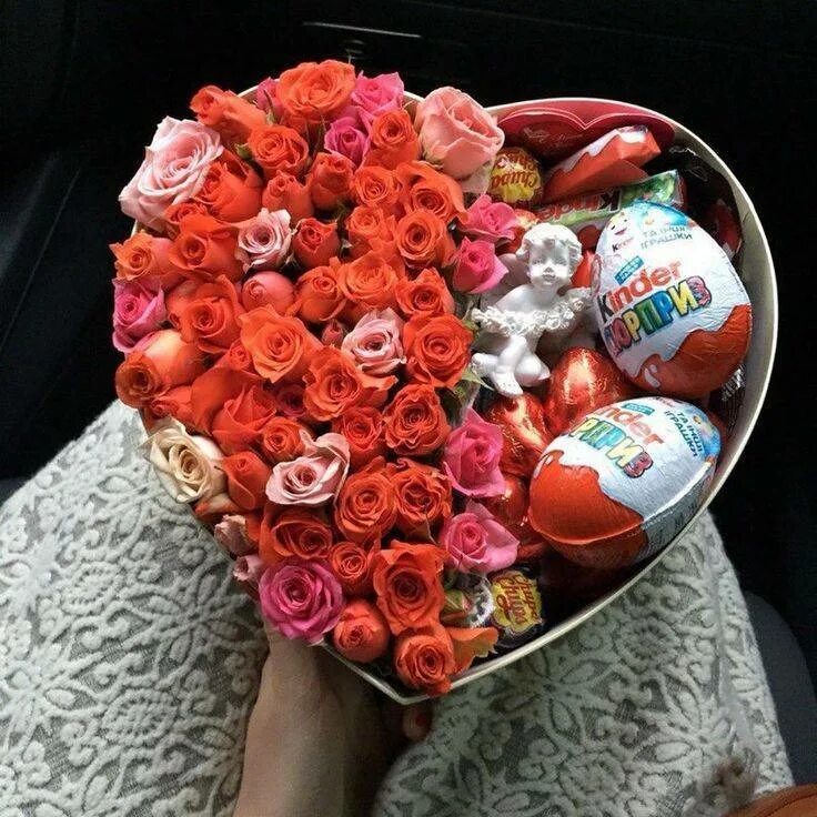 Подарок девушке. Высказывания про приятные сюрпризы. Сюрприз всегда приятно. Сюрприз всегда приятно. Неожиданный приятный сюрприз.