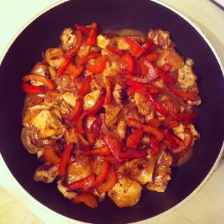 Перец с мясом курицей