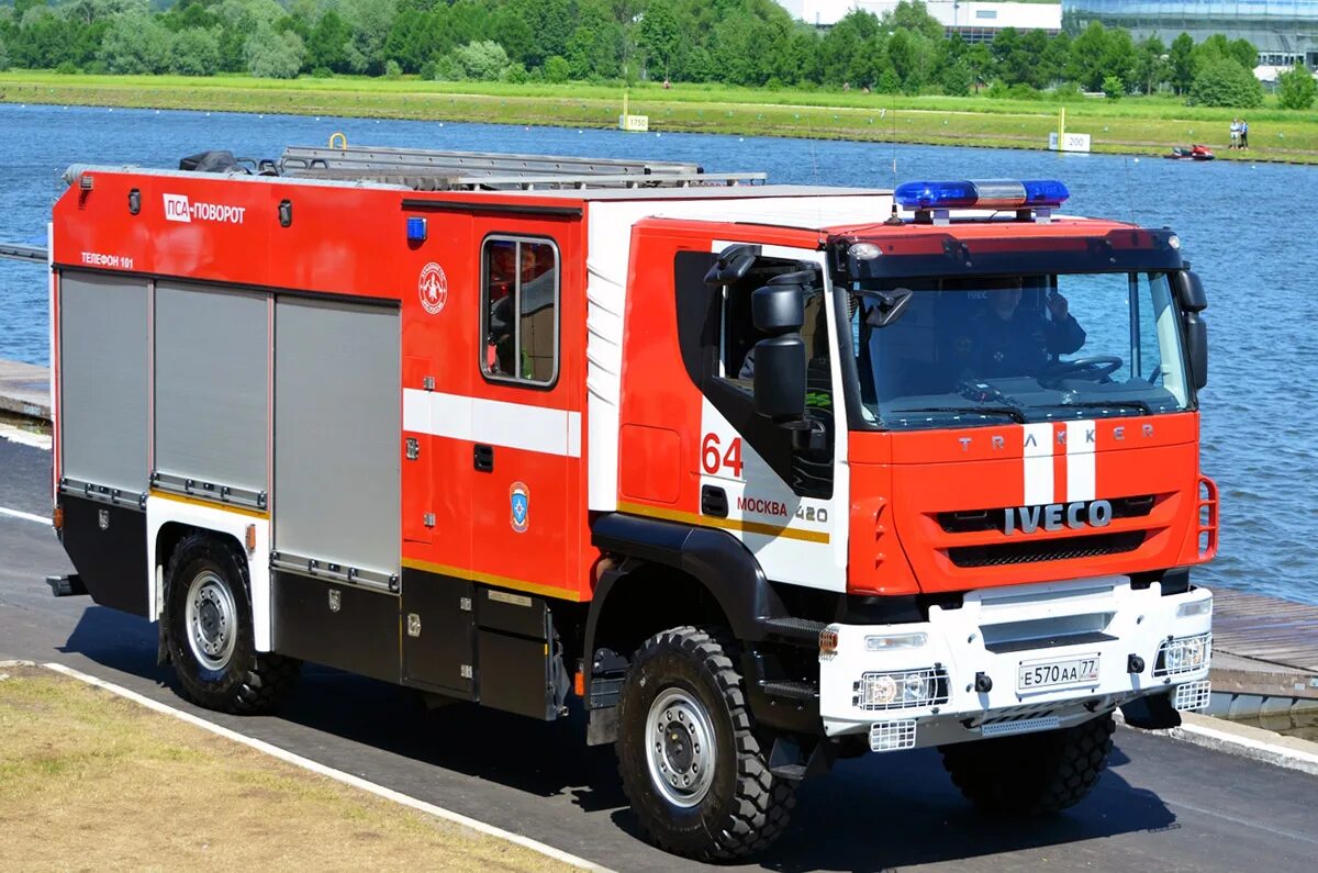 Пожарный автомобиль оборудованный. АЦ 3.2-40 Ивеко. Пожарная Ивеко АЦ3.2-40. АЦ-3,2-40/4 Iveco-AMT. Пожарная АЦ Ивеко.