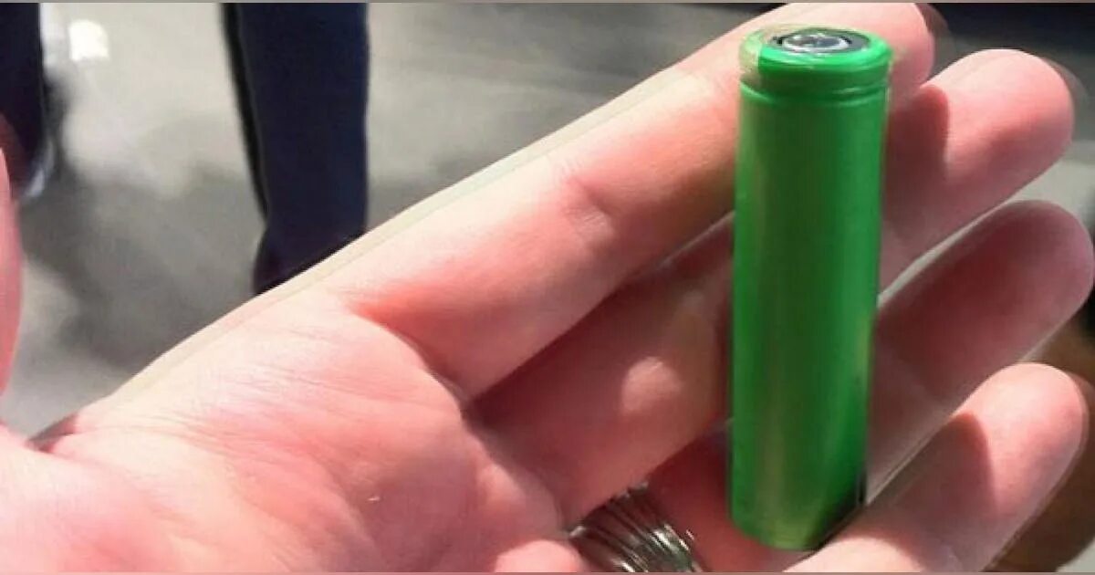 Зарядник для аккумулятора 18650 своими руками на китайской плате. Восстановление аккумулятора 18650. Зарядка для акб 18650 своими руками. Не заряжается батарейка 18650. Аккумулятор 18650 не заряжается.