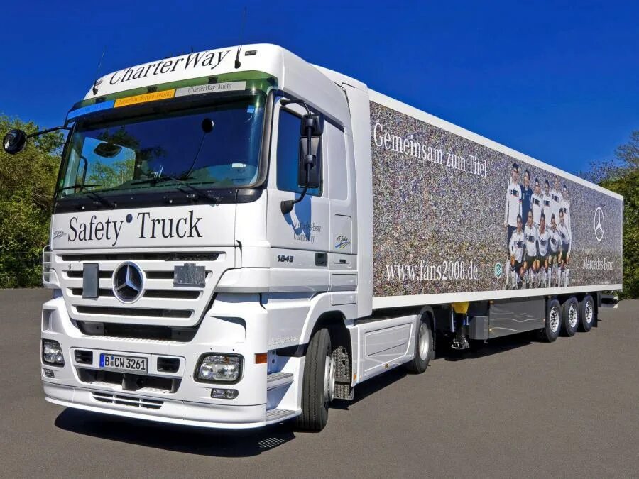 Mercedes-Benz Actros MP2 Lisibach AG Private Profile Insta. Flickr
