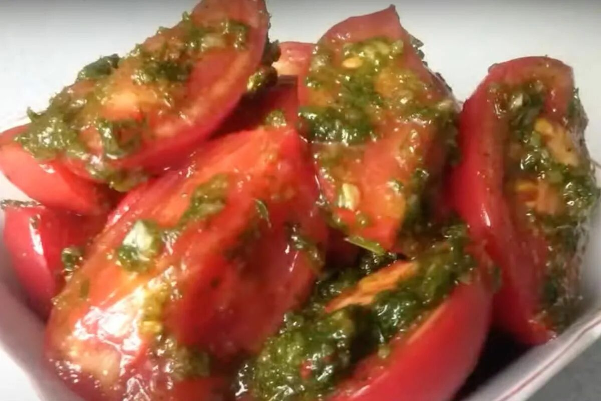 Острые помидоры дольками. Помидоры по корейски. Острые помидоры дольками. Помидоры по корейски. Острые помидоры.