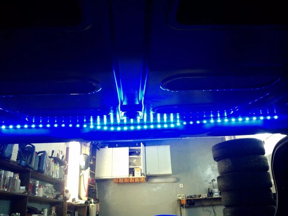 Диоды для подсветки. Подсветка салона Форд Мондео 4. Подсветка салона КАМАЗ Нео. Диодная подсветка салона 2104. Диодные лампы подсветка кабины КАМАЗ.