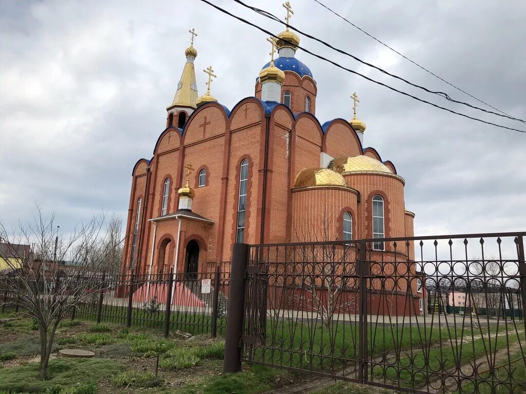 памятники архитектуры станицы ленинградской. сквер станица ленинградская. население станицы ленинградской краснодарского края. ленина 122 станица ленинградская краснодарский. станица ленинградская отзывы.