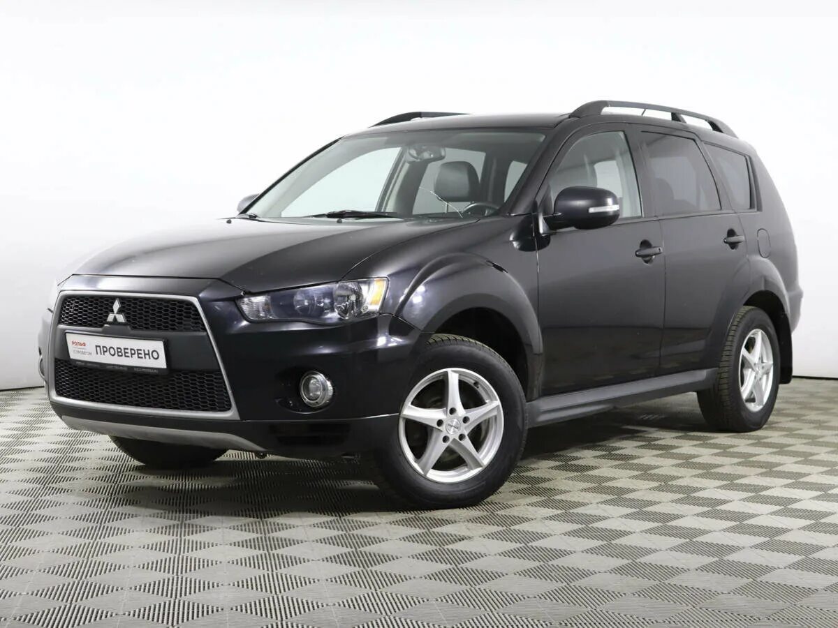 Mitsubishi Outlander 2011. Mitsubishi Outlander 2. Mitsubishi Outlander II Рестайлинг 2011. Outlander 2010.