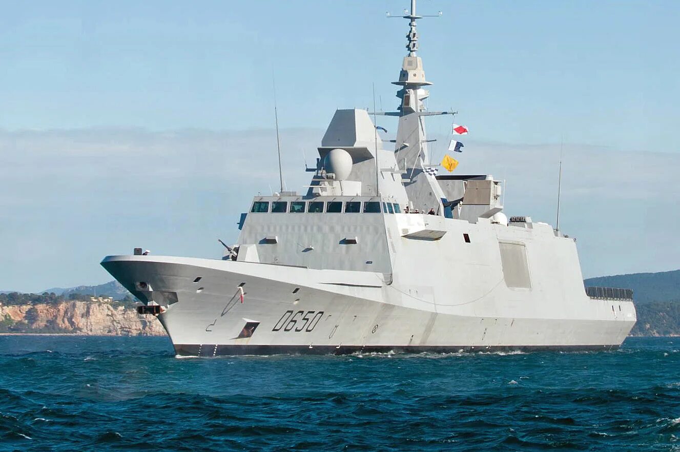 Фрегаты типа «инчхон». Фрегат проекта arrowhead 140. Вмс фрегат. Фрегаты вмс фрг. Французских фрегатов fremm.