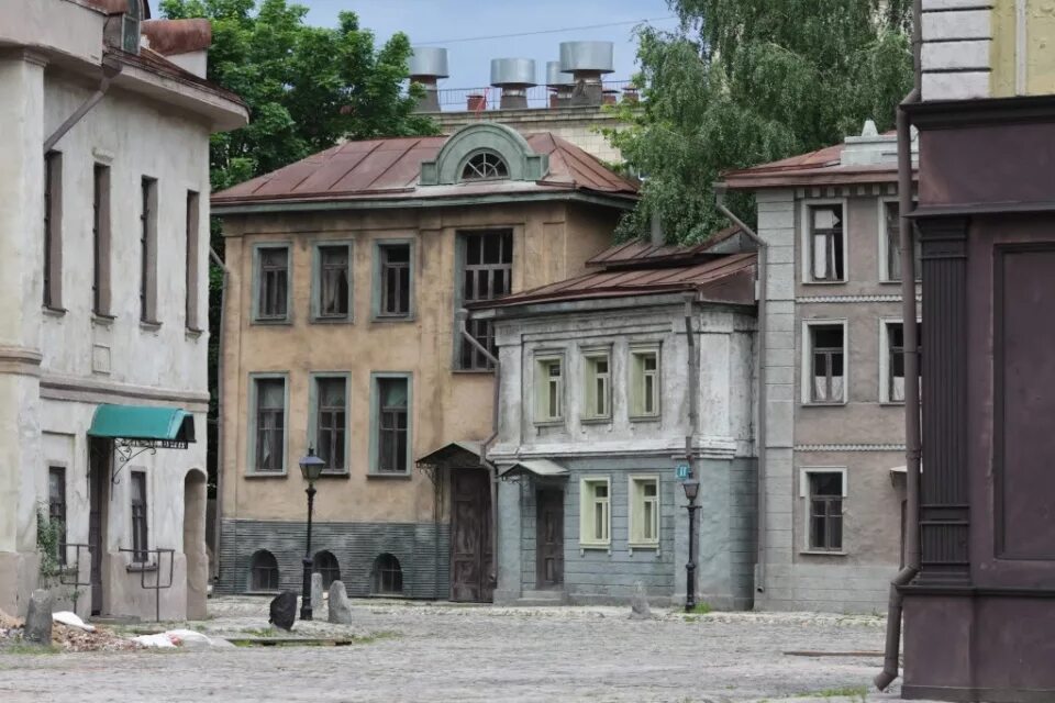 Москва 19 век Мосфильм. Мосфильм улица декорации. Декорации «Москва, 19 век» на Мосфильме. Павильон Старая Москва Мосфильм. Мосфильм станция