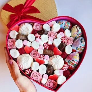 Что подарить девушке сделанное