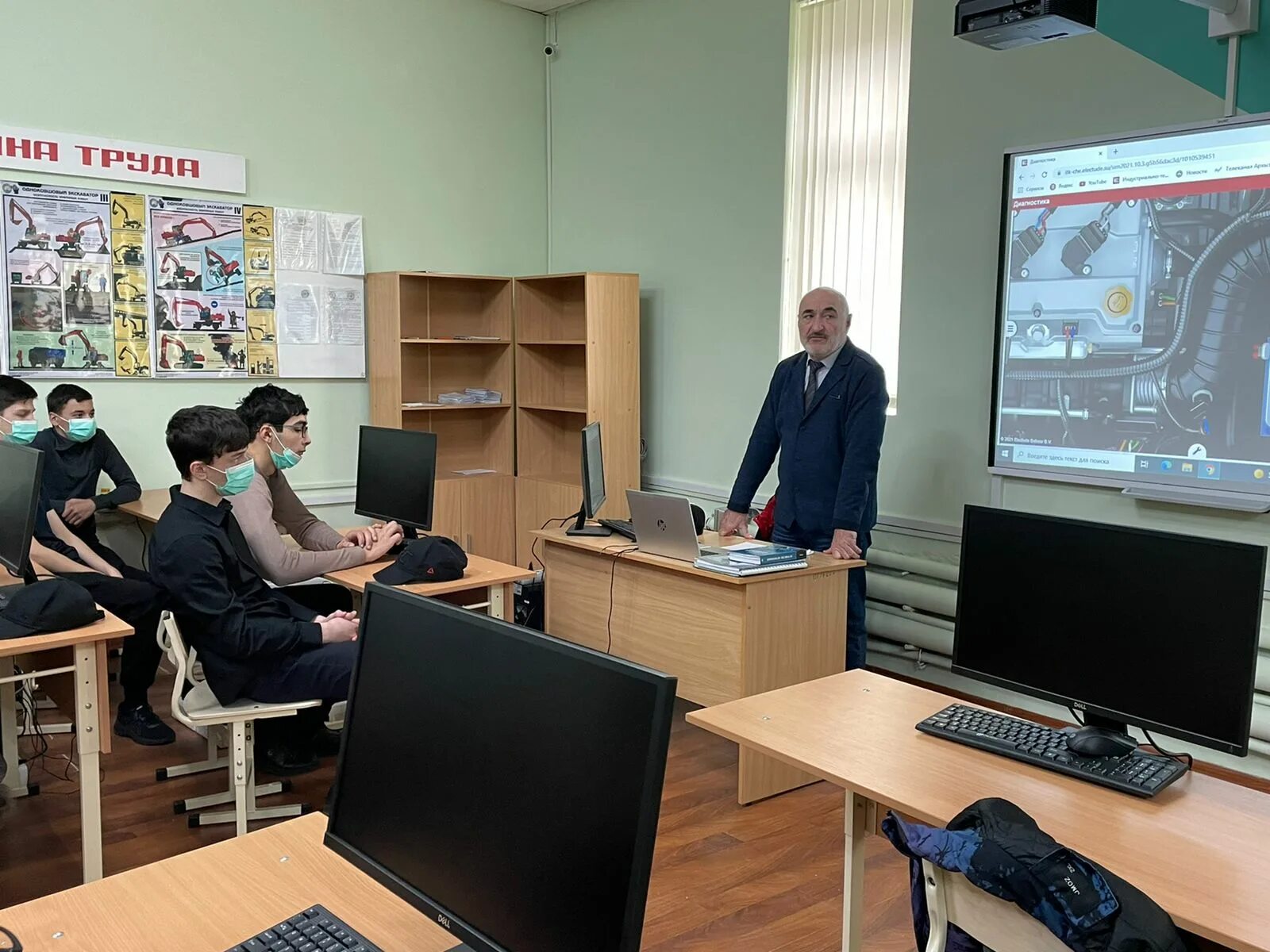 Индустриально-Технологический колледж Черкесск. Техникум Черкесск. Колледжи в Черкесске. Сафоновский индустриально-Технологический техникум. Черкесский колледжи