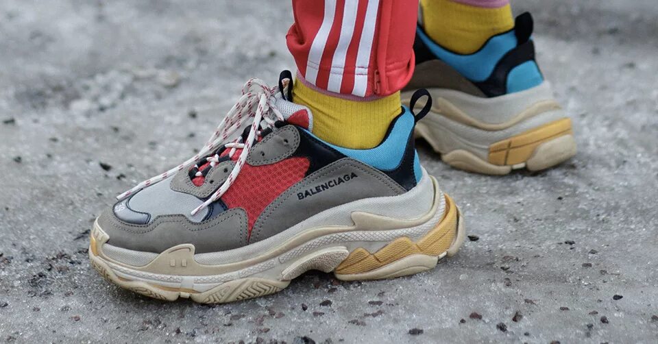 Баленсиага кроссовки Triple s. Баленсиага 2017 кроссовки. Баленсиага трипл 5. Balenciaga Triple s Sneaker.