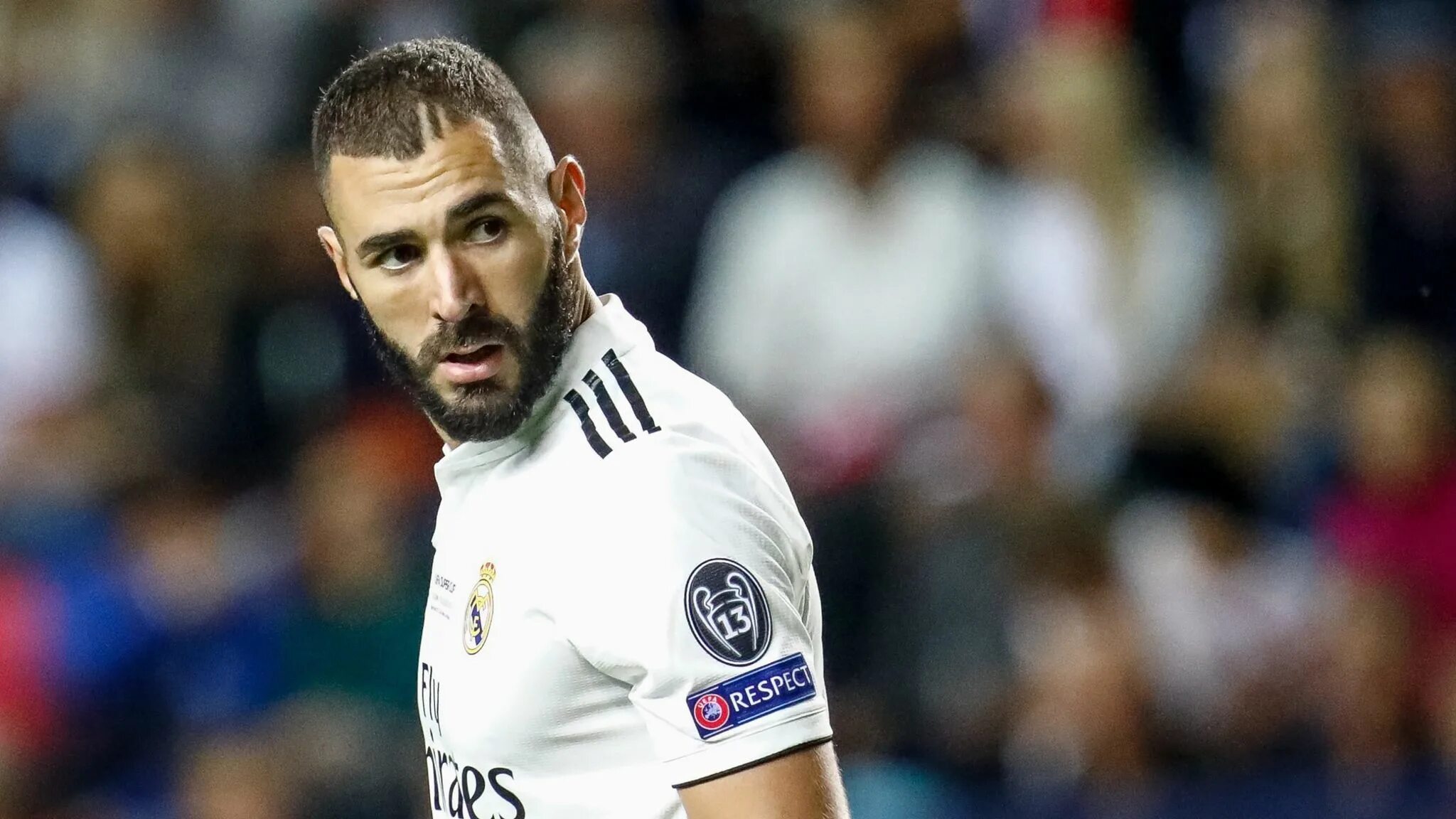 Карим бензема 2022. Бензема реал мадрид. Карим бензема 2022. Карим бензема 2004. Почему бензема удалил инстаграм.