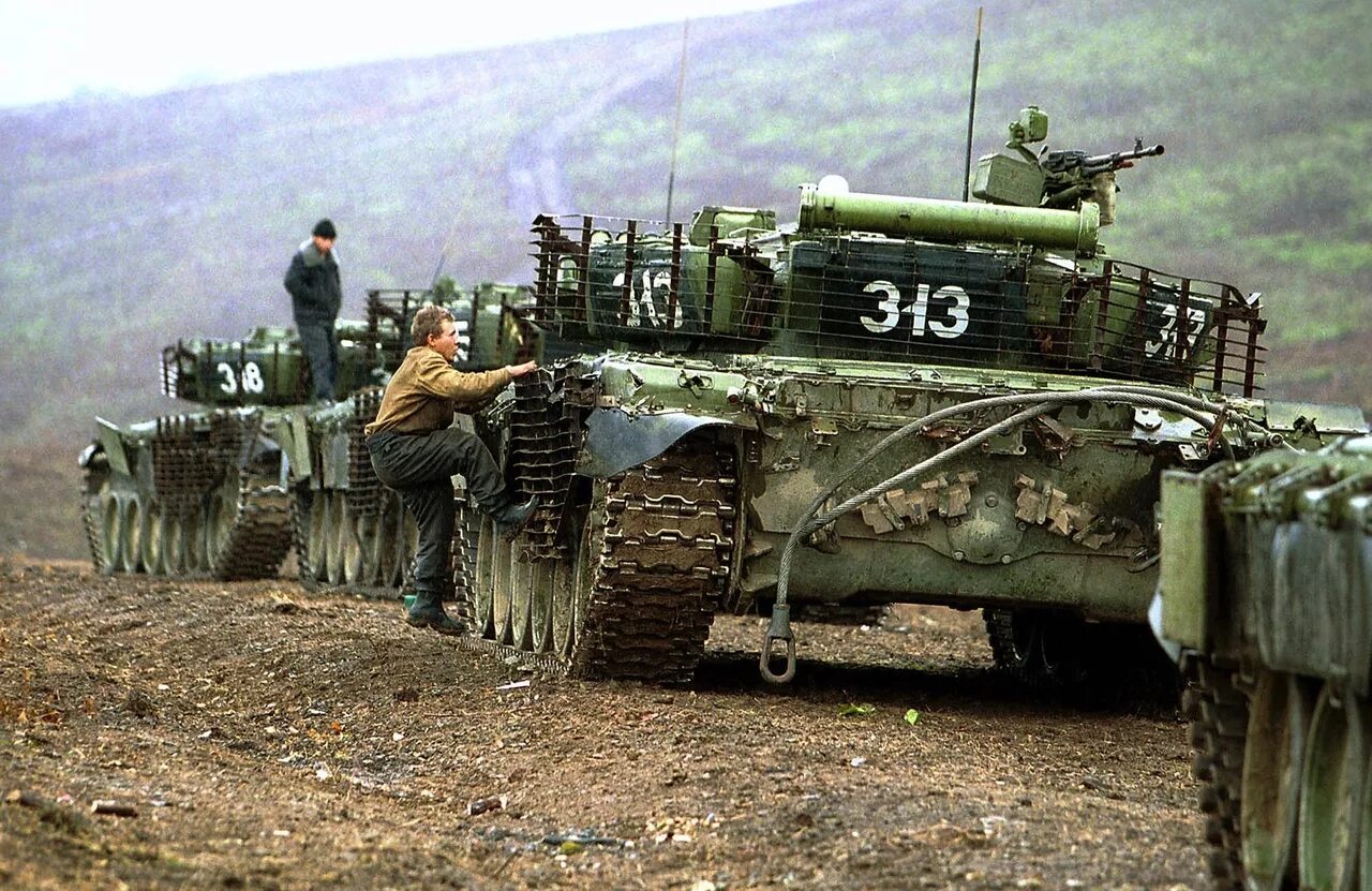 Битва за бамут. Мелхи бамут. Битва за бамут. Бамут 1995 год. Бамут штурм 1994.