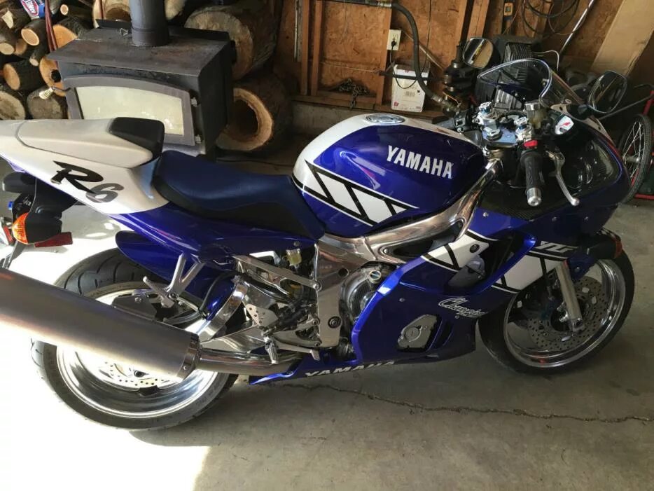 Ямаха 2001 года. Yamaha r6 2001. Yamaha r6 2002. Yamaha YZF-r1 2001 Champions Edition. Yamaha r6 2001 год.