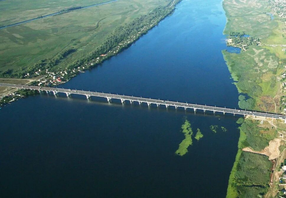 Построить мост соединяющий два берега. Антоновский мост херсонская область. днепр река антоновский мост. антоновский железнодорожный мост херсон. антоновский мост херсон сейчас.