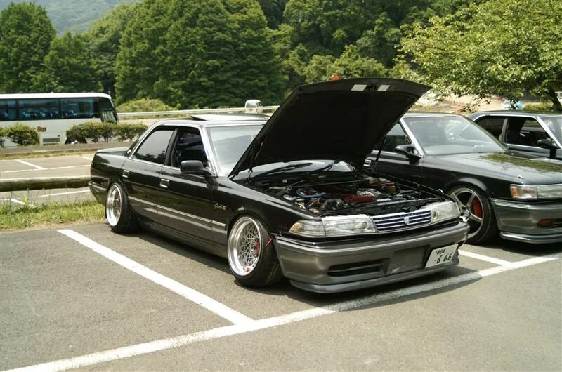 Mark 81. Toyota Mark 2 81 stance.