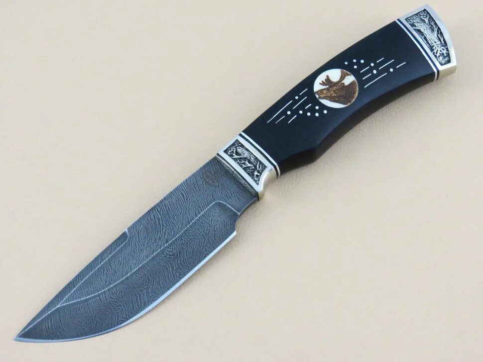 Ножевые компании. Нож Лось 65х13. Охотничий нож "Лось 2". Инкрустация рукояти ножа. Урман нож дамасская сталь.