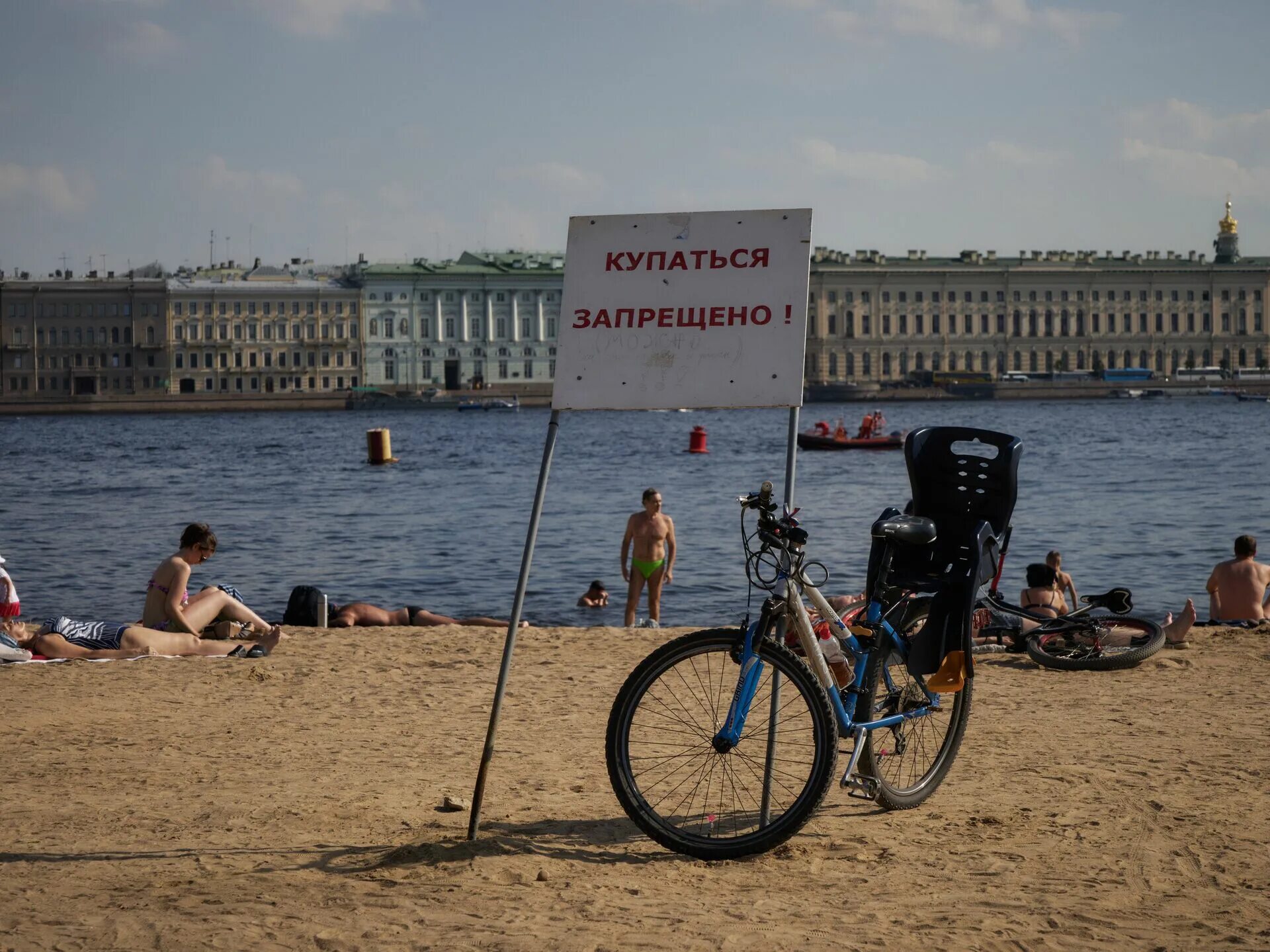 Пляж Санкт-Петербург. Пляж в Питере. Городской пляж в Питере. Место для купания. Купания спб