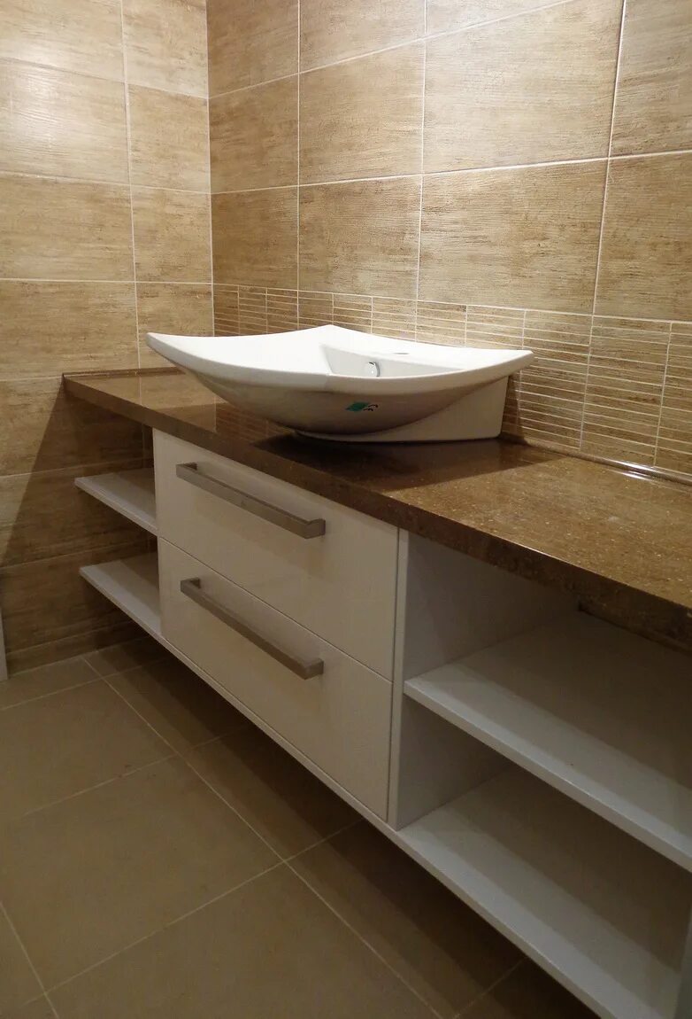 встроенная мебель в ванную. мебель для ванной комнаты изготовить. ванна под заказ по индивидуальным. ванна под заказ по индивидуальным. ванна на заказ по индивидуальным размерам.