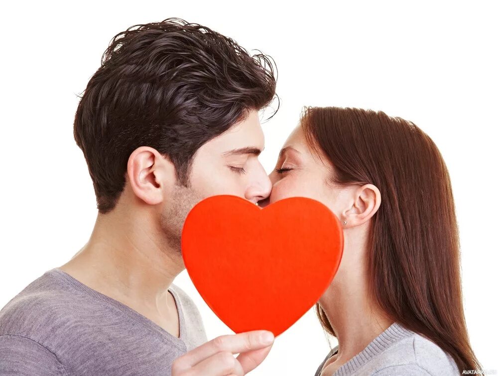 Поцелуй где мужчина. С днем влюбленных. Поцелуй с сердечком. Влюбленные пары 14 февраля.
