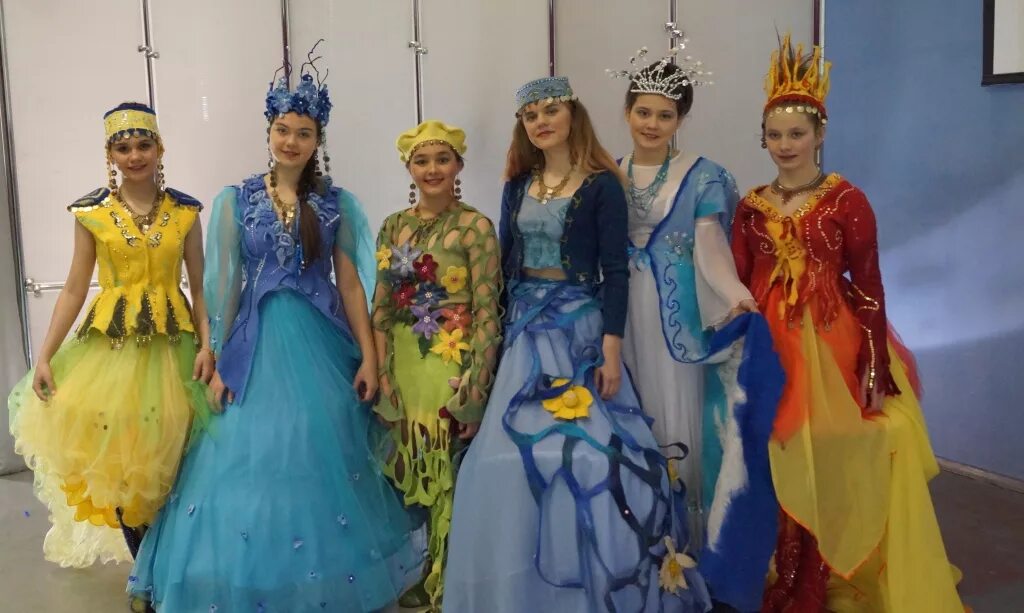 театр моды для детей. коллекции театров мод. театр моды стиль верхняя пышма. детский театр моды. театр моды для детей.