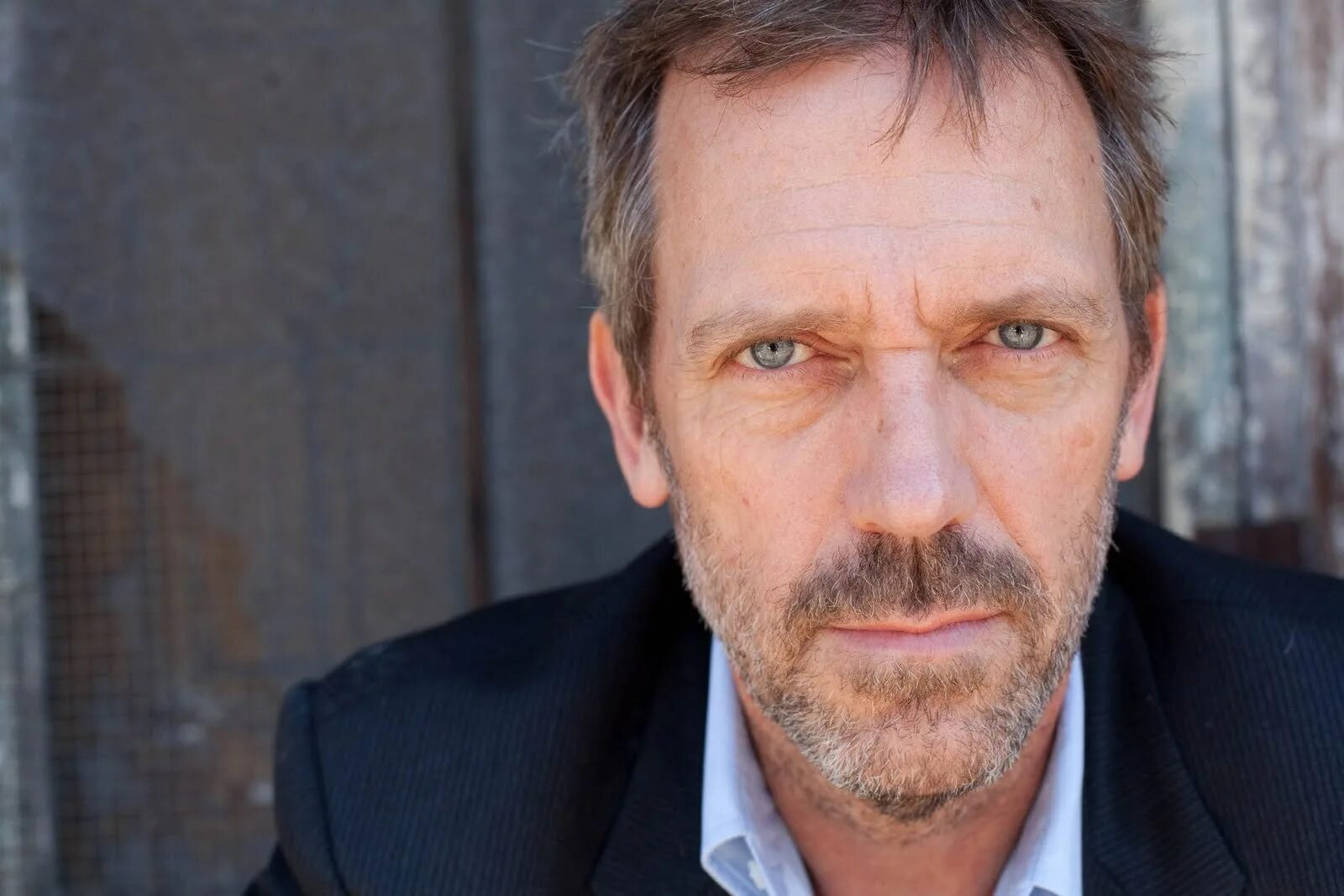 джеймс хью кэ́лам ло́ри. джеймс хью кэлам лори. хью лори. хью лори актер. хью лори 2020.