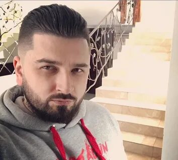 Бусти хард плей