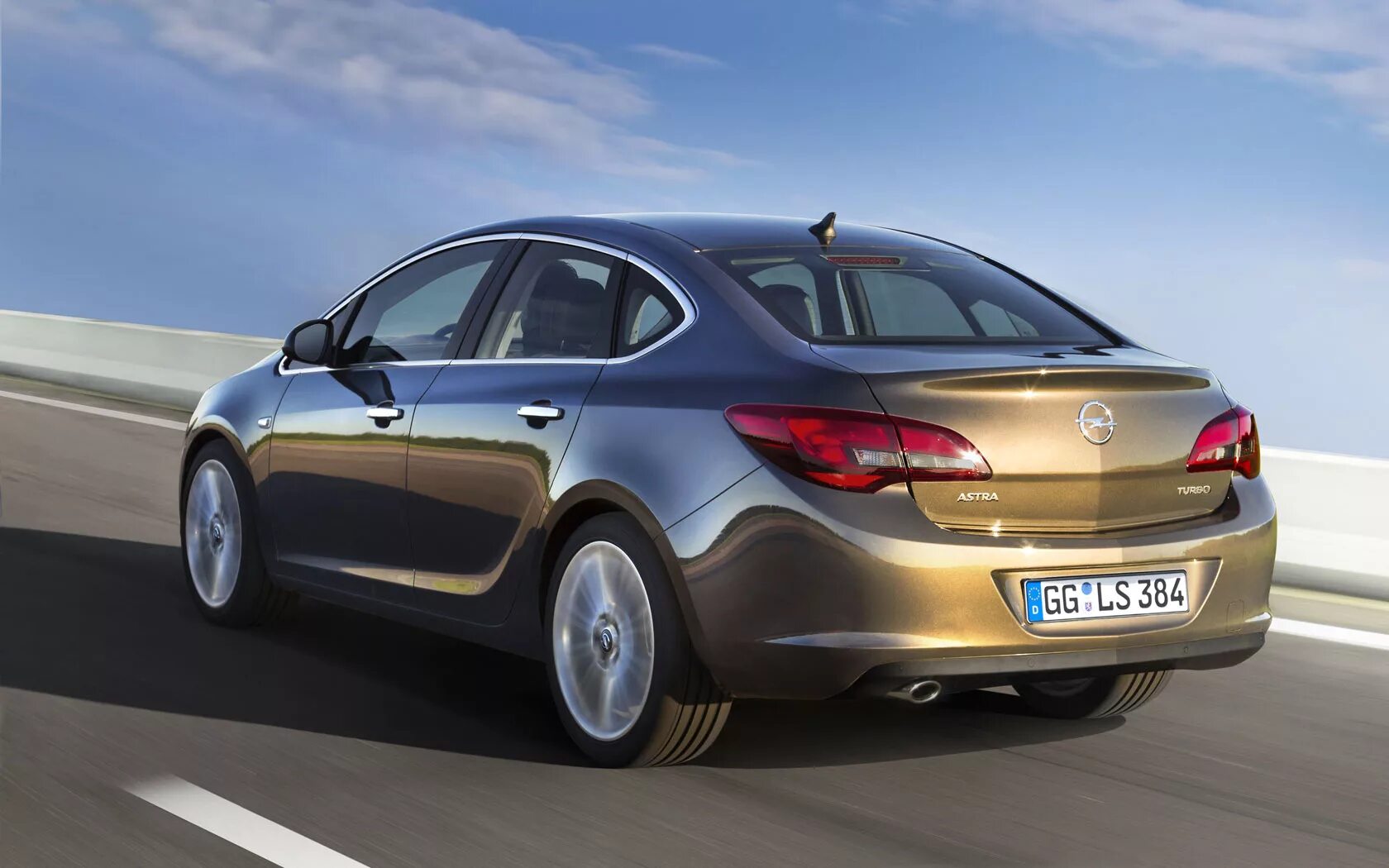 Купить опель в казахстане. Opel Astra 2021 sedan. Opel Astra 2013. Opel Astra 2021 седан.