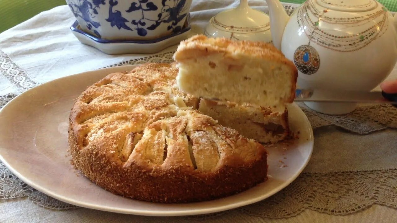 Кокосовый пирог с яблоками
