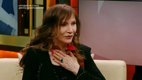 Джуна с субтитрами