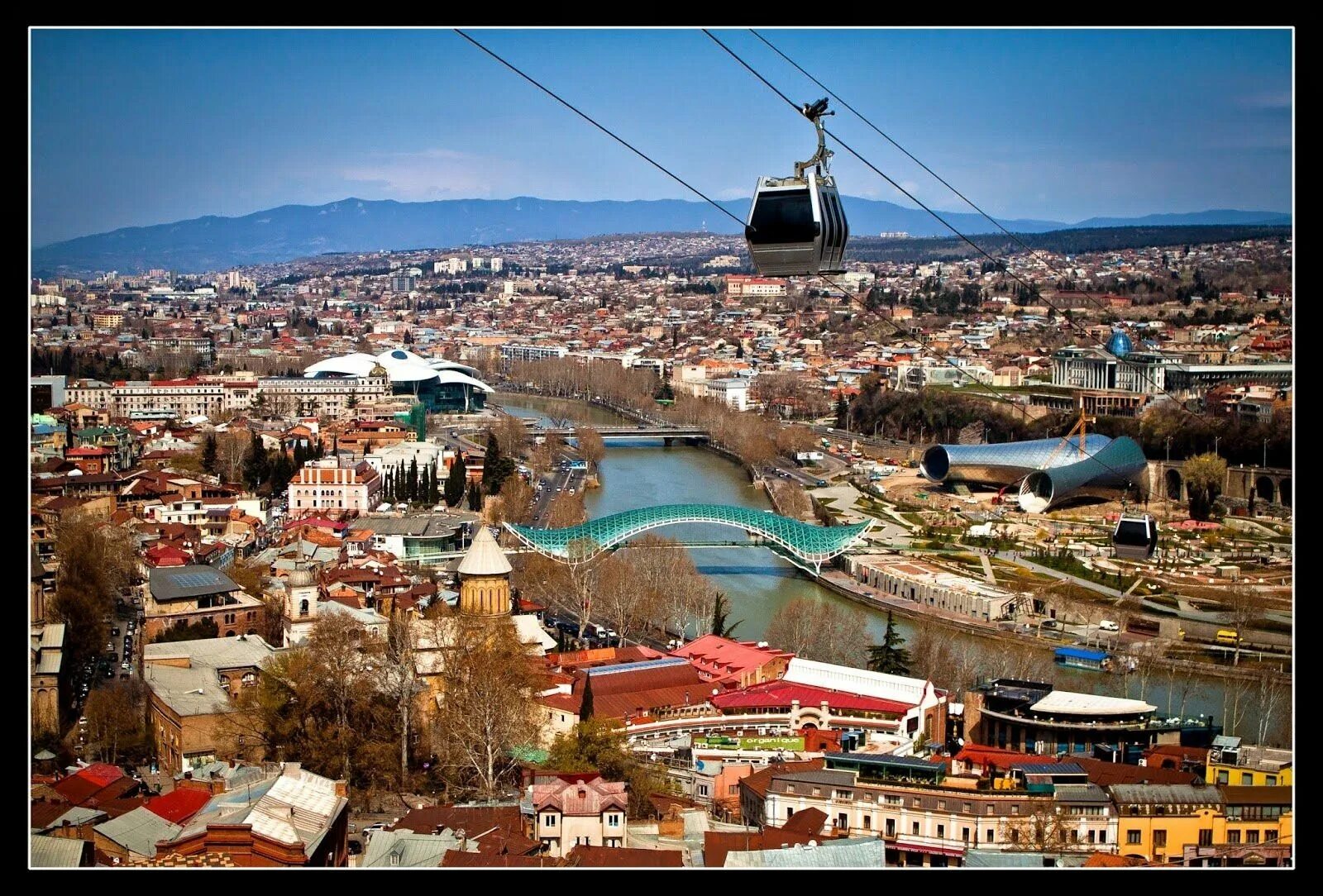 Тбилиси оба. Тбилиси Джорджия. Тбилиси столица. Тбилиси вид сверху. Панорама Тбилиси.