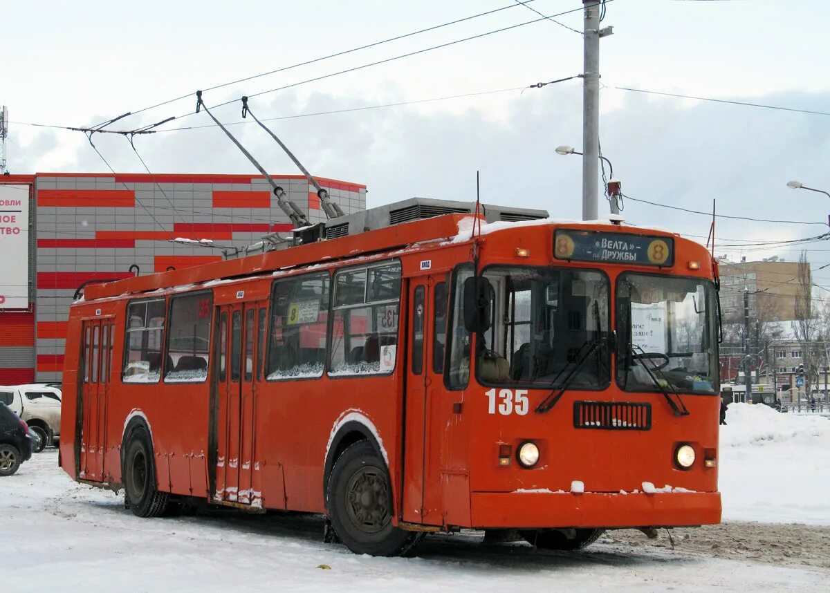 Троллейбус пермь. Троллейбус ЗИУ Пермь. Пермский зиу9. Пермский троллейбус 296. Почему нету троллейбуса в Перми.