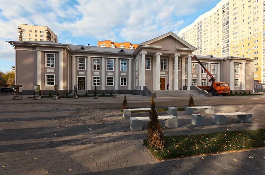 Дк машиностроитель балашиха. Дворец культуры балашиха. Дом культуры балашиха. Дк спутник балашиха. Дворец культуры балашиха.