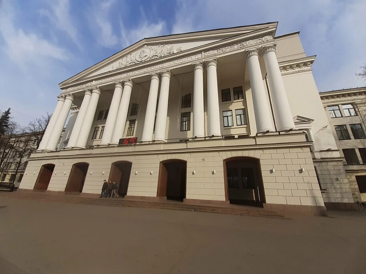 Ниу мэи москва. Ниу мэи москва. Вуз ниу мэи. Московский энергетический институт. Мэи красноказарменная.